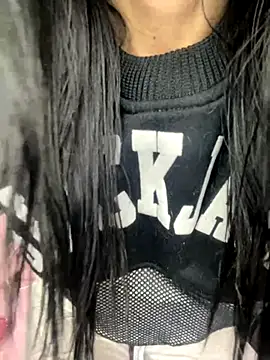 Isabella 21x online show from 10/27/25, 11:14