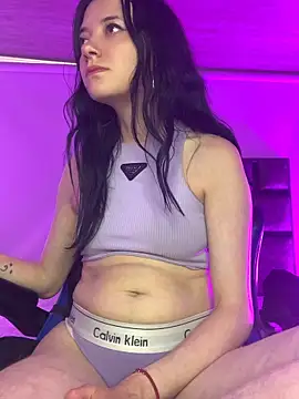 Isabella 21x online show from 05/01/26, 08:35
