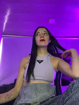 Isabella 21x online show from 06/05/26, 12:55