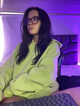 Isabella 21x online show from 06/22/26, 12:35