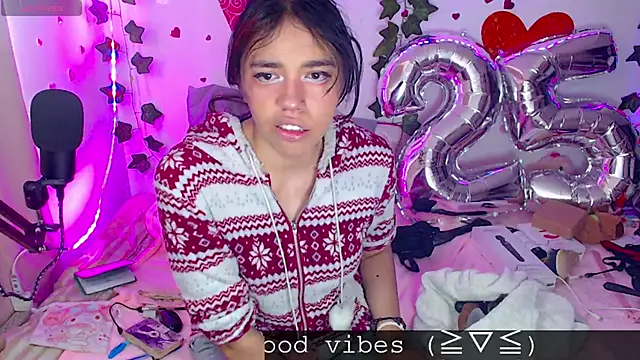 sophie north online show from 02/20/25, 03:08