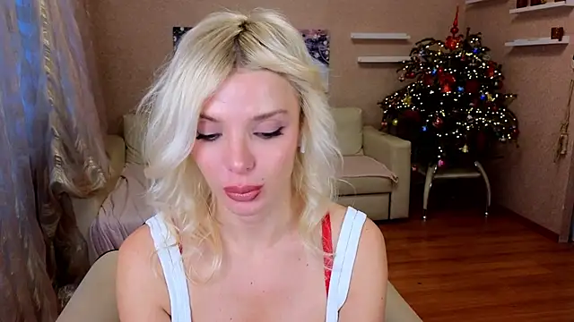 Snapshot of mechloe chatting on 01/10/25, 08:29 mechloe online show from 01/10/25, 08:29
