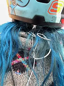 Snapshot of Lunapage chatting on 02/13/25, 01:05 Lunapage online show from 02/13/25, 01:05