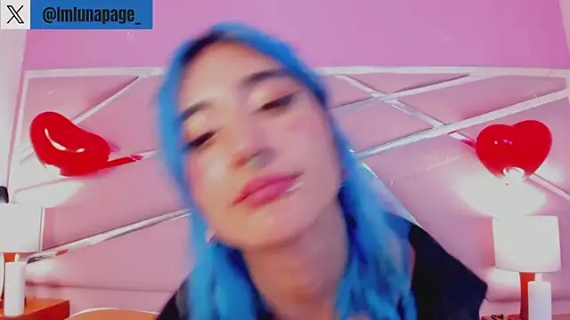 Snapshot of Lunapage chatting on 02/19/25, 04:00 Lunapage online show from 02/19/25, 04:00