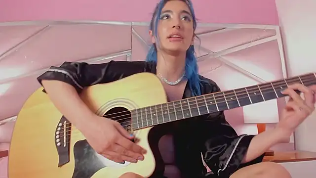 Snapshot of Lunapage chatting on 02/28/25, 07:14 Lunapage online show from 02/28/25, 07:14