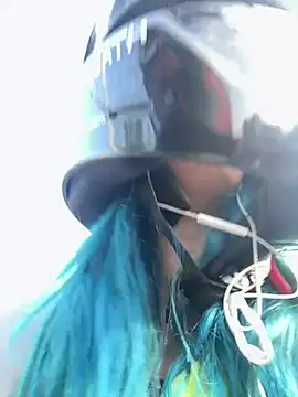 Snapshot of Lunapage chatting on 03/03/25, 01:09 Lunapage online show from 03/03/25, 01:09