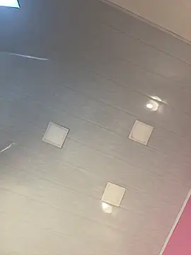 Snapshot of Lunapage chatting on 03/06/25, 01:03 Lunapage online show from 03/06/25, 01:03