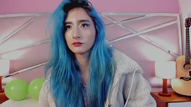 Snapshot of Lunapage chatting on 03/18/25, 01:09 Lunapage online show from 03/18/25, 01:09