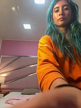 Snapshot of Lunapage chatting on 03/22/25, 01:08 Lunapage online show from 03/22/25, 01:08