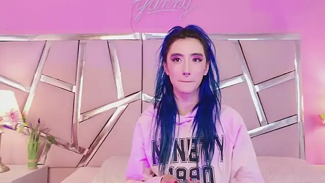 Snapshot of Lunapage chatting on 09/20/25, 08:32 Lunapage online show from 09/20/25, 08:32