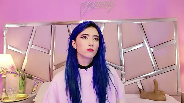 Snapshot of Lunapage chatting on 09/24/25, 08:23 Lunapage online show from 09/24/25, 08:23