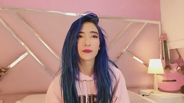 Snapshot of Lunapage chatting on 09/25/25, 08:34 Lunapage online show from 09/25/25, 08:34