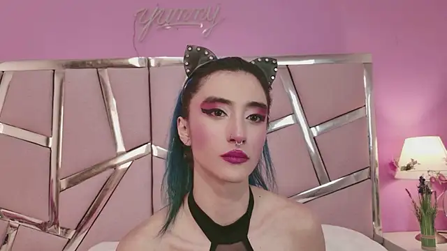 Snapshot of Lunapage chatting on 10/08/25, 08:17 Lunapage online show from 10/08/25, 08:17