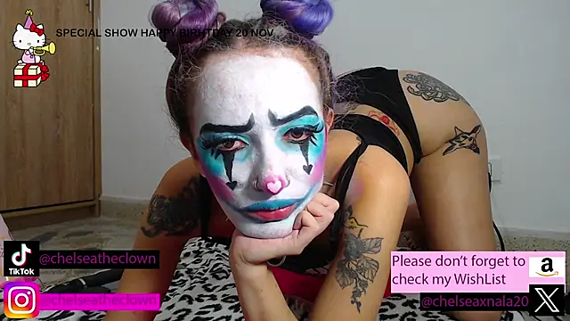 Eloise-brown online show from 11/18/25, 08:08