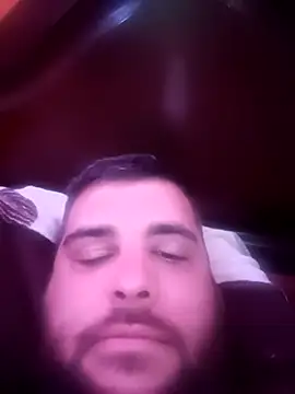 Snapshot of rmp292 chatting on 03/22/25, 01:32 rmp292 online show from 03/22/25, 01:32