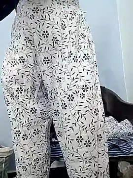 Noorkhatoon online show from 09/17/25, 01:57