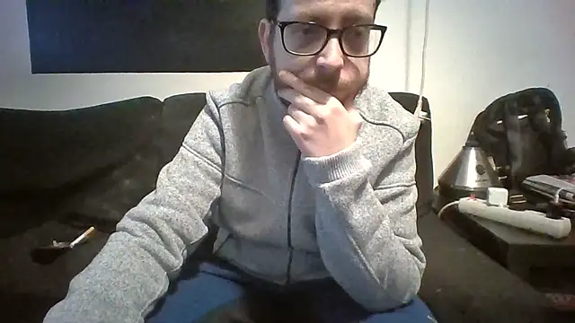 tuchi94 online show from 12/14/25, 11:59