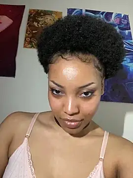 Snapshot of KimiAqua chatting on 12/14/24, 03:04 KimiAqua online show from 12/14/24, 03:04