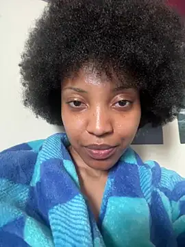 Snapshot of KimiAqua chatting on 03/09/25, 09:03 KimiAqua online show from 03/09/25, 09:03