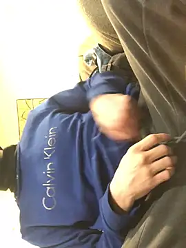 Snapshot of gabelove369 chatting on 02/01/26, 12:26 gabelove369 online show from 02/01/26, 12:26