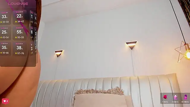 Snapshot of Zuzu_sweet chatting on 03/18/25, 10:15 Zuzu sweet online show from 03/18/25, 10:15