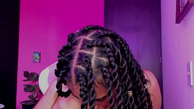 Juanadearco5 online show from 12/29/24, 08:58