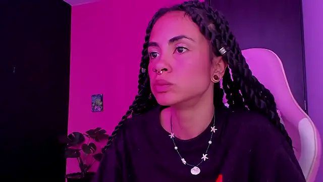 Juanadearco5 online show from 01/08/25, 04:00