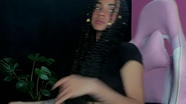 Juanadearco5 online show from 01/15/25, 12:51