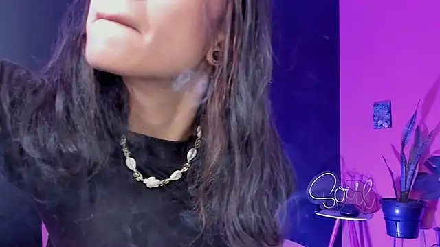 Juanadearco5 online show from 02/17/25, 02:37