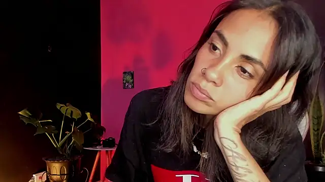 Juanadearco5 online show from 03/17/25, 09:45