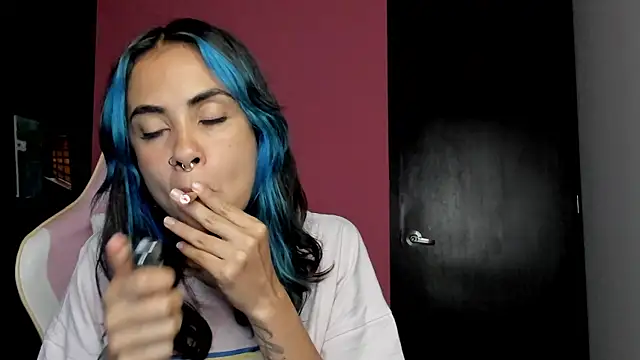 Juanadearco5 online show from 10/04/25, 11:03