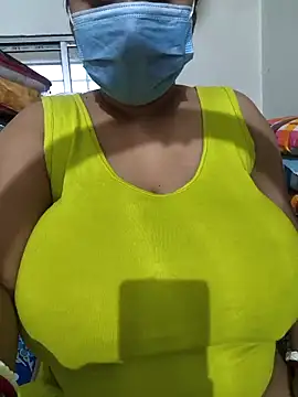 Snapshot of hot_bhabi_kolkata chatting on 02/28/26, 12:06 hot bhabi kolkata online show from 02/28/26, 12:06