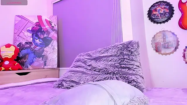 madelyn rose  online show from 02/07/25, 08:44