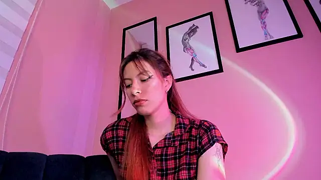 Snapshot of SensualJane2 chatting on 09/26/25, 11:09 SensualJane2 online show from 09/26/25, 11:09