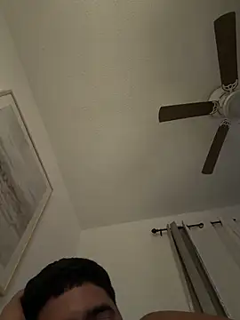 elwhite1996 online show from 11/17/25, 03:56