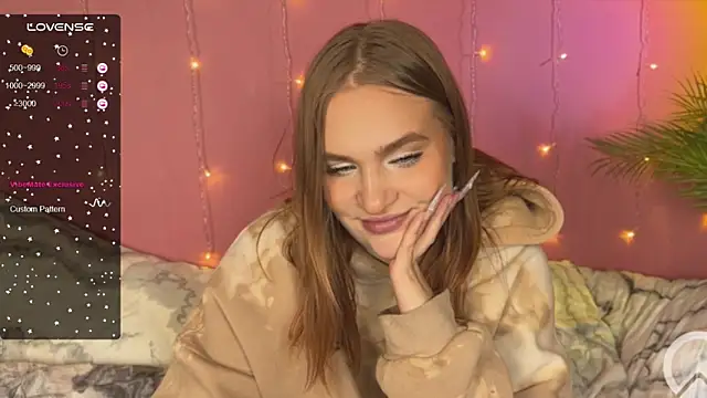 CarolineLovers online show from 02/22/25, 10:31