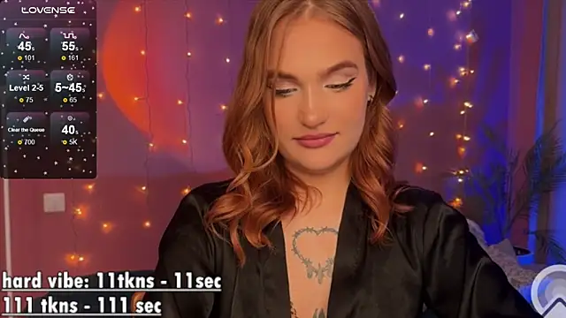 CarolineLovers online show from 03/05/25, 11:49