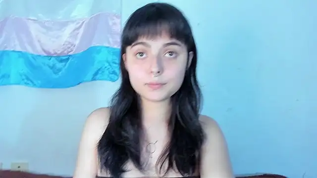 Snapshot of elizabethtaylorxxx chatting on 02/14/26, 06:32 elizabethtaylorxxx online show from 02/14/26, 06:32