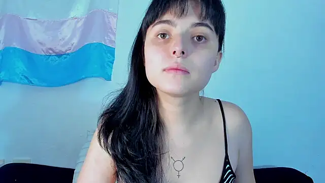 Snapshot of elizabethtaylorxxx chatting on 03/06/26, 07:10 elizabethtaylorxxx online show from 03/06/26, 07:10