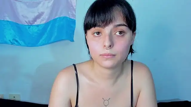 Snapshot of elizabethtaylorxxx chatting on 03/12/26, 11:00 elizabethtaylorxxx online show from 03/12/26, 11:00