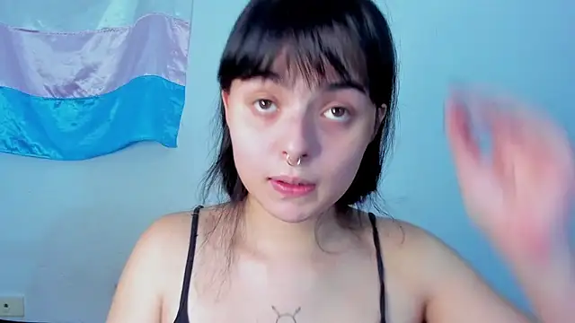 Snapshot of elizabethtaylorxxx chatting on 03/15/26, 07:31 elizabethtaylorxxx online show from 03/15/26, 07:31