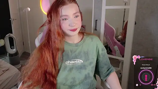 Snapshot of cinnabon_girls chatting on 01/09/26, 12:24 cinnabon girls online show from 01/09/26, 12:24