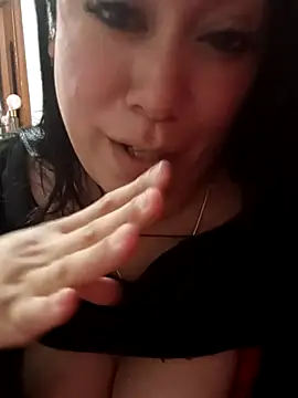 Snapshot of daaibaby1 chatting on 10/12/25, 04:50 daaibaby1 online show from 10/12/25, 04:50