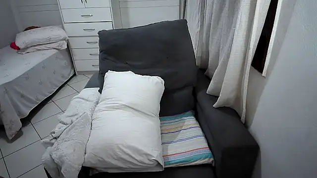 Snapshot of Micchellina chatting on 03/12/26, 09:43 Micchellina online show from 03/12/26, 09:43