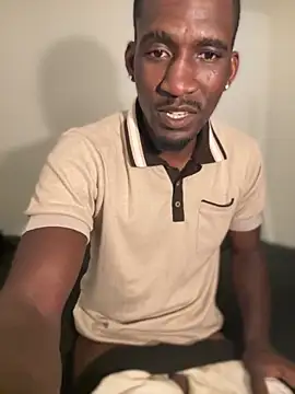 Snapshot of ColdAssXav93 chatting on 02/24/26, 06:44 ColdAssXav93 online show from 02/24/26, 06:44