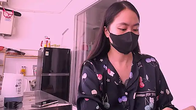 Snapshot of witch-39 chatting on 10/01/25, 05:57 witch-39 online show from 10/01/25, 05:57