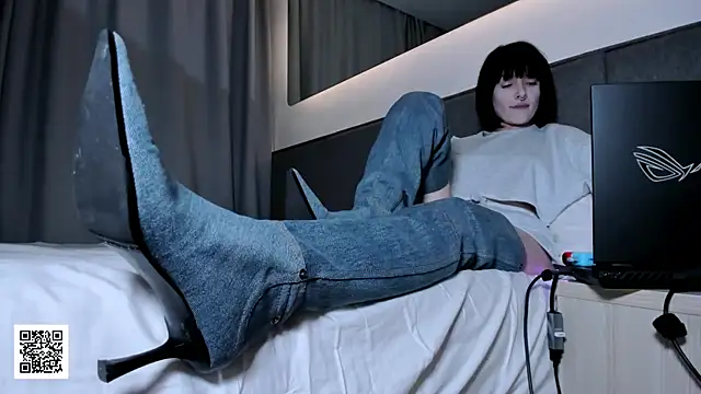 Snapshot of _Goddess_Misha_ chatting on 01/09/26, 08:54 Goddess Misha online show from 01/09/26, 08:54