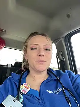 Snapshot of lezbean24 chatting on 02/09/26, 07:07 lezbean24 online show from 02/09/26, 07:07