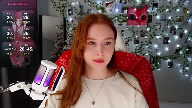 Snapshot of Meow_babe chatting on 12/12/24, 03:16 Meow babe online show from 12/12/24, 03:16