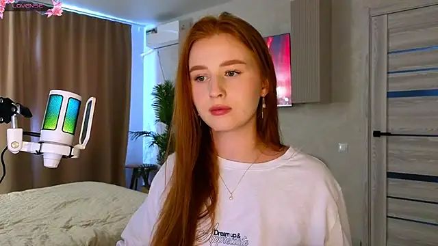 Meow babe online show from 06/24/26, 10:58
